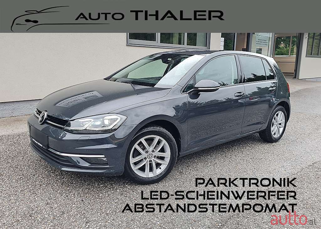 2019' Volkswagen Golf photo #1