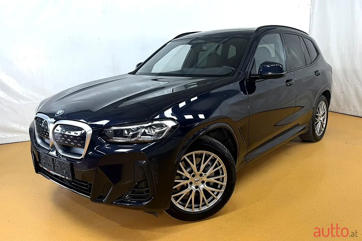 2023' BMW iX3 photo #1