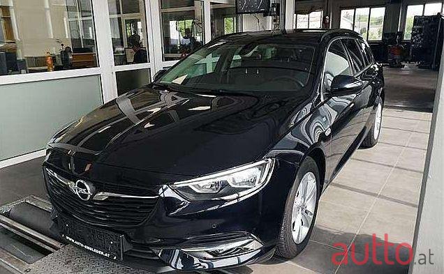2018' Opel Insignia photo #2