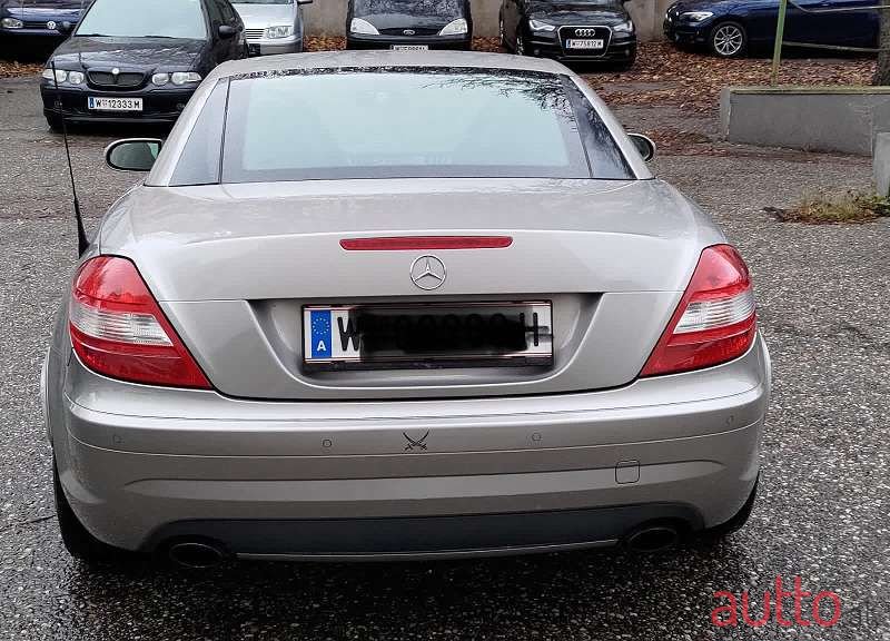 2004' Mercedes-Benz Slk-Klasse photo #4