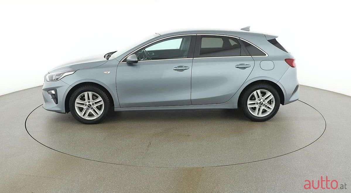 2020' Kia Ceed photo #2