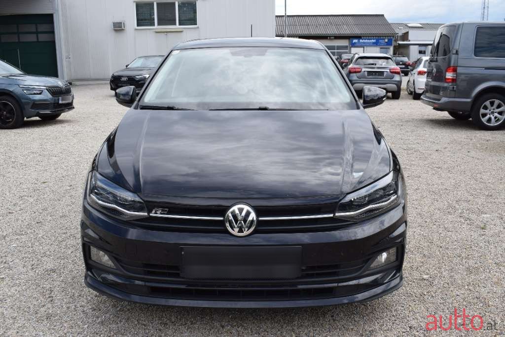 2020' Volkswagen Polo photo #2