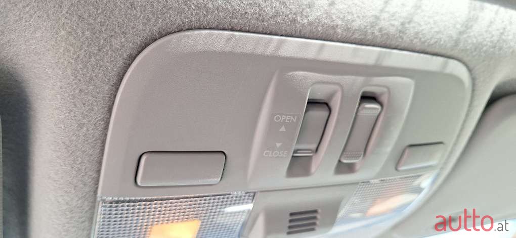 2015' Subaru XV photo #5