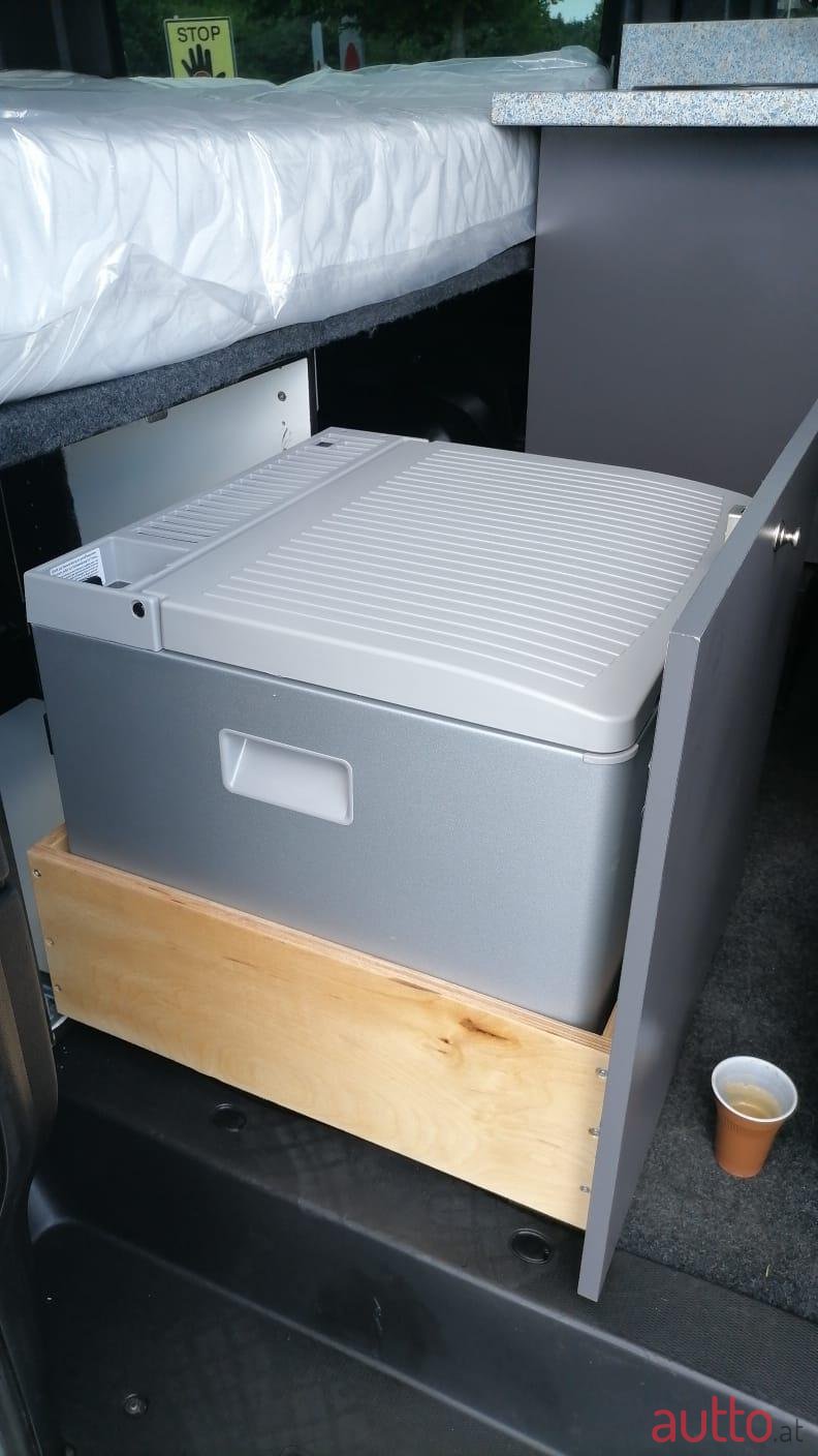 2017' Peugeot Boxer Pegeaut Boxer Camper Edition photo #3