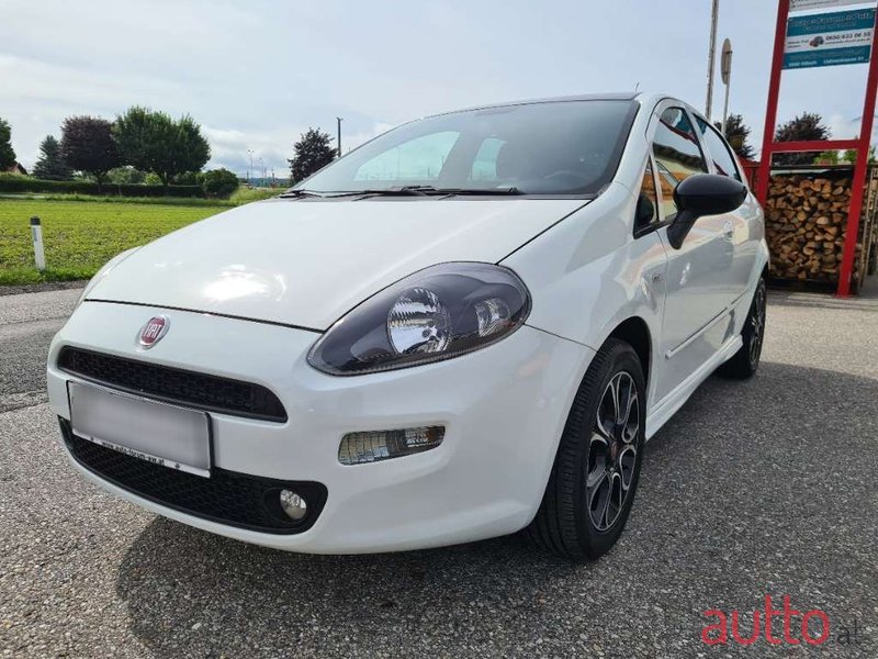 2016' Fiat Punto photo #3