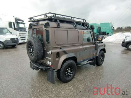 2013' Land Rover Defender photo #5