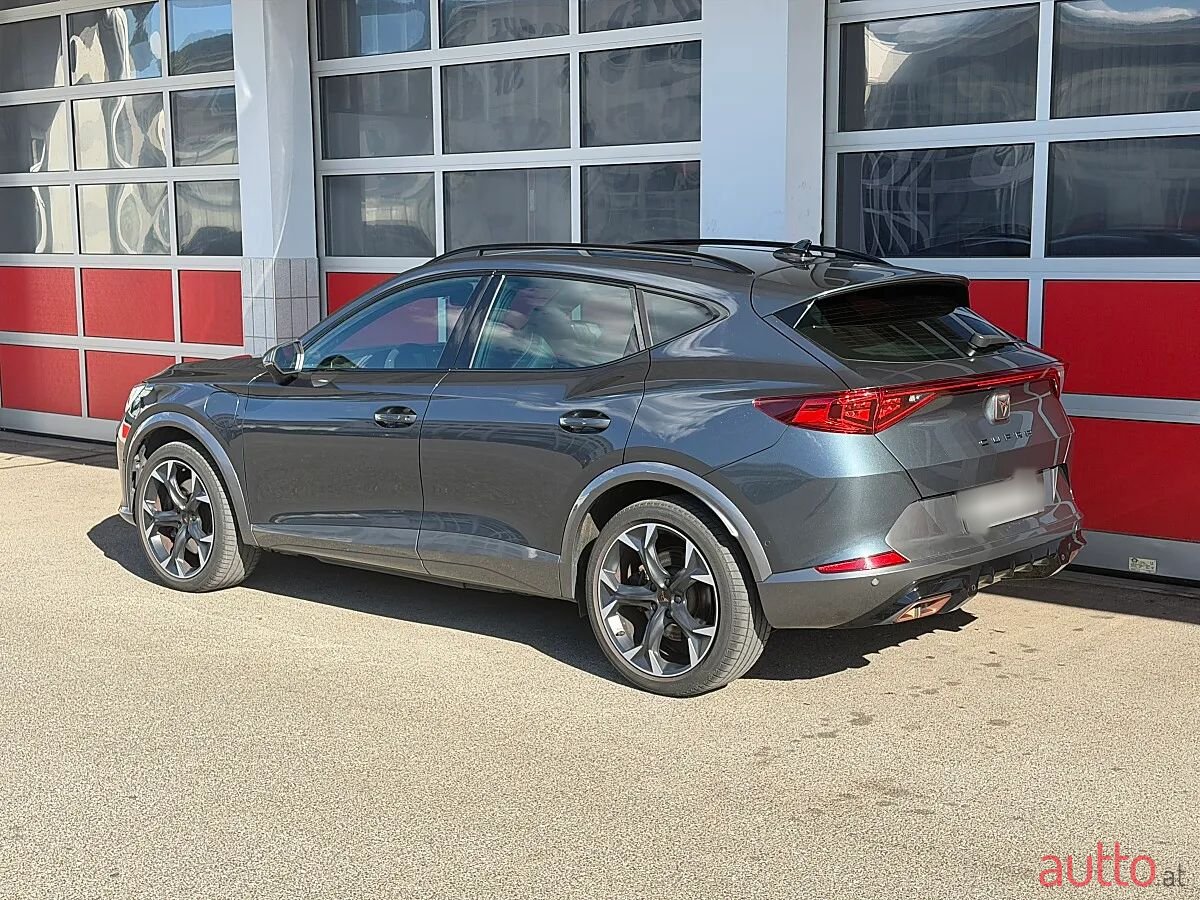 2022' Cupra Formentor photo #4