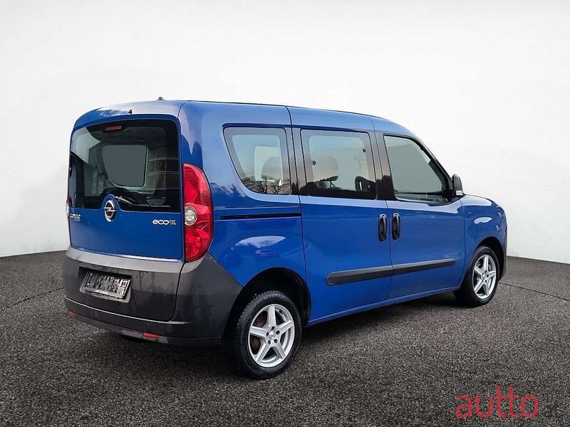 2013' Opel Combo photo #5