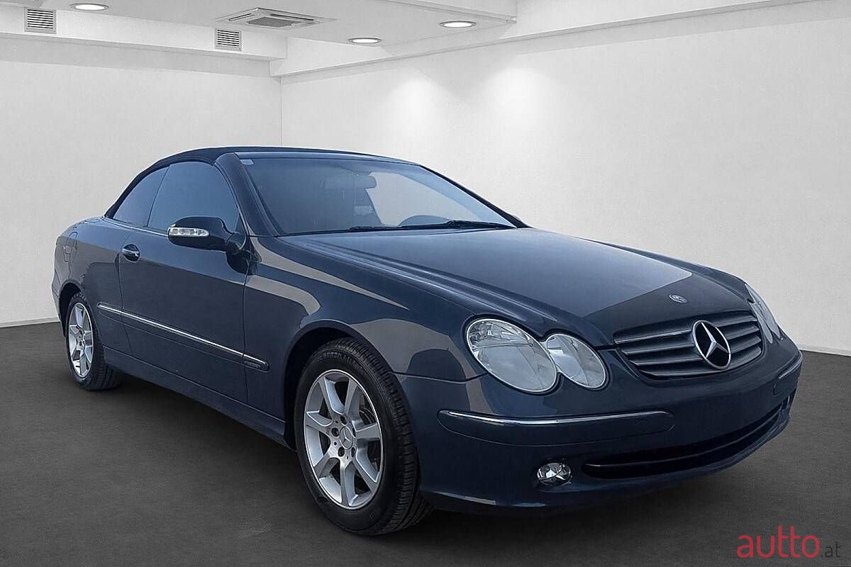 2004' Mercedes-Benz Clk-Klasse photo #4