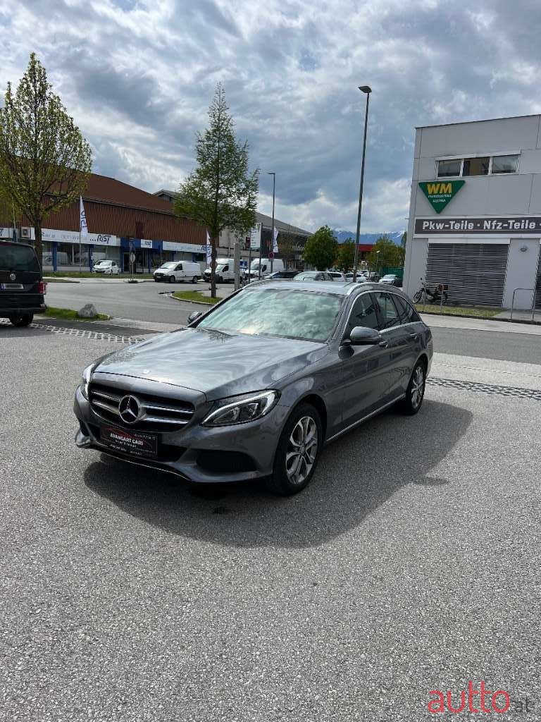 2016' Mercedes-Benz C-Klasse photo #1