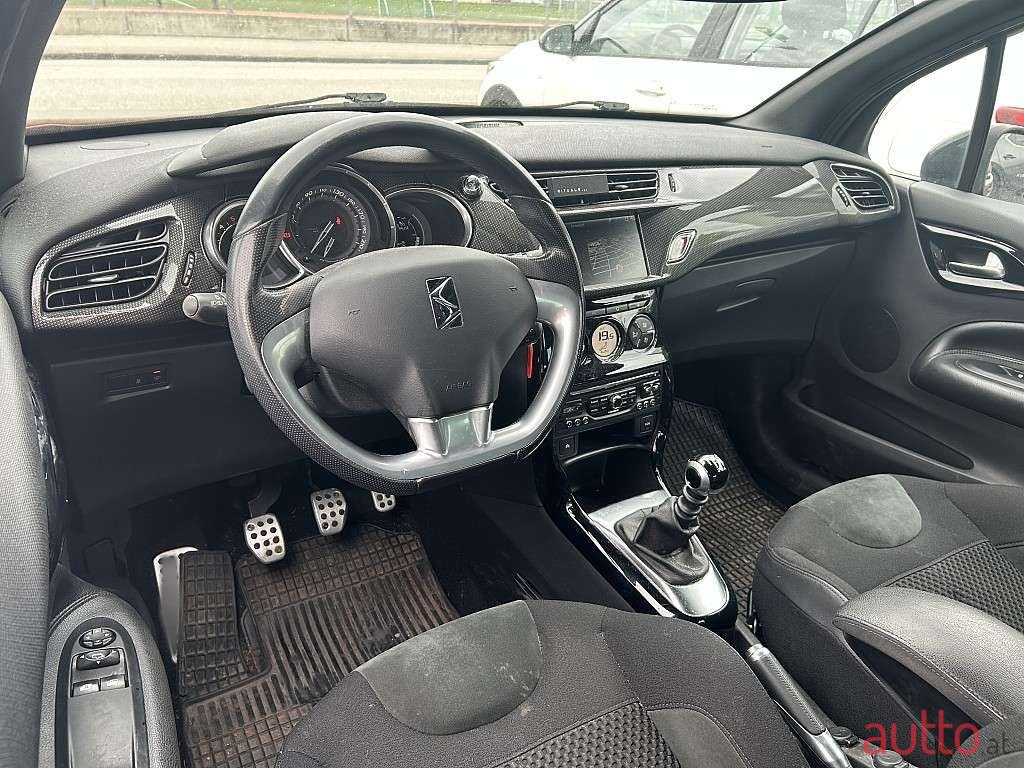 2014' Citroen DS3 photo #4