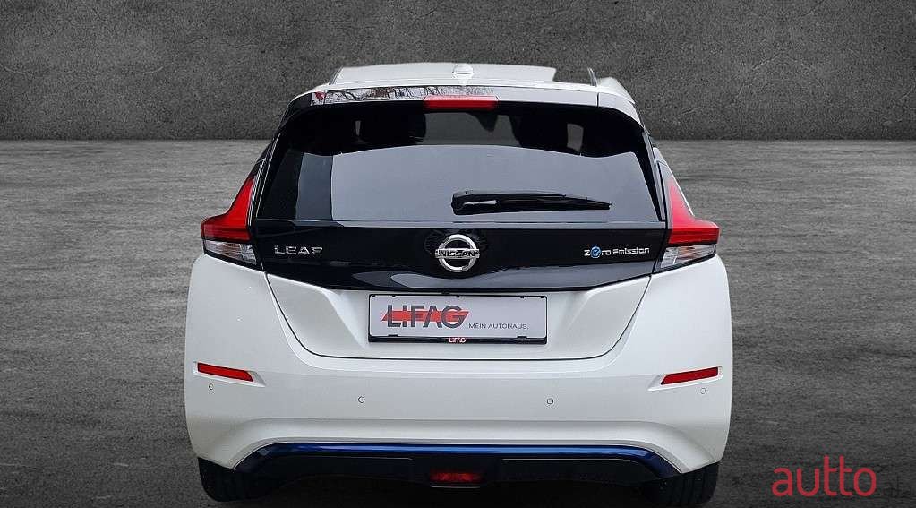 2021' Nissan Leaf photo #5