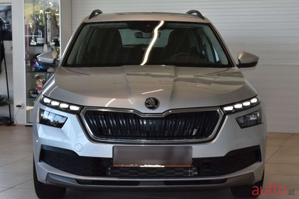 2020' Skoda Kamiq photo #2