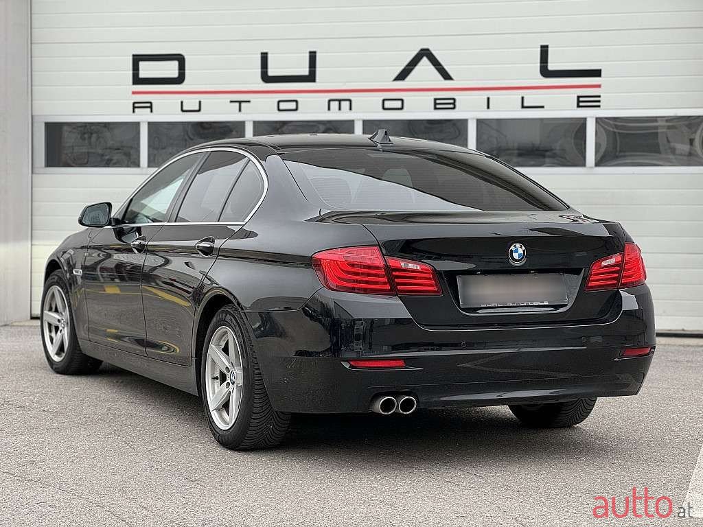 2013' BMW 5Er-Reihe photo #3