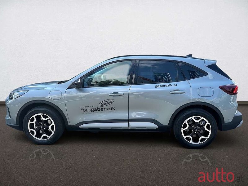 2024' Ford Kuga photo #5