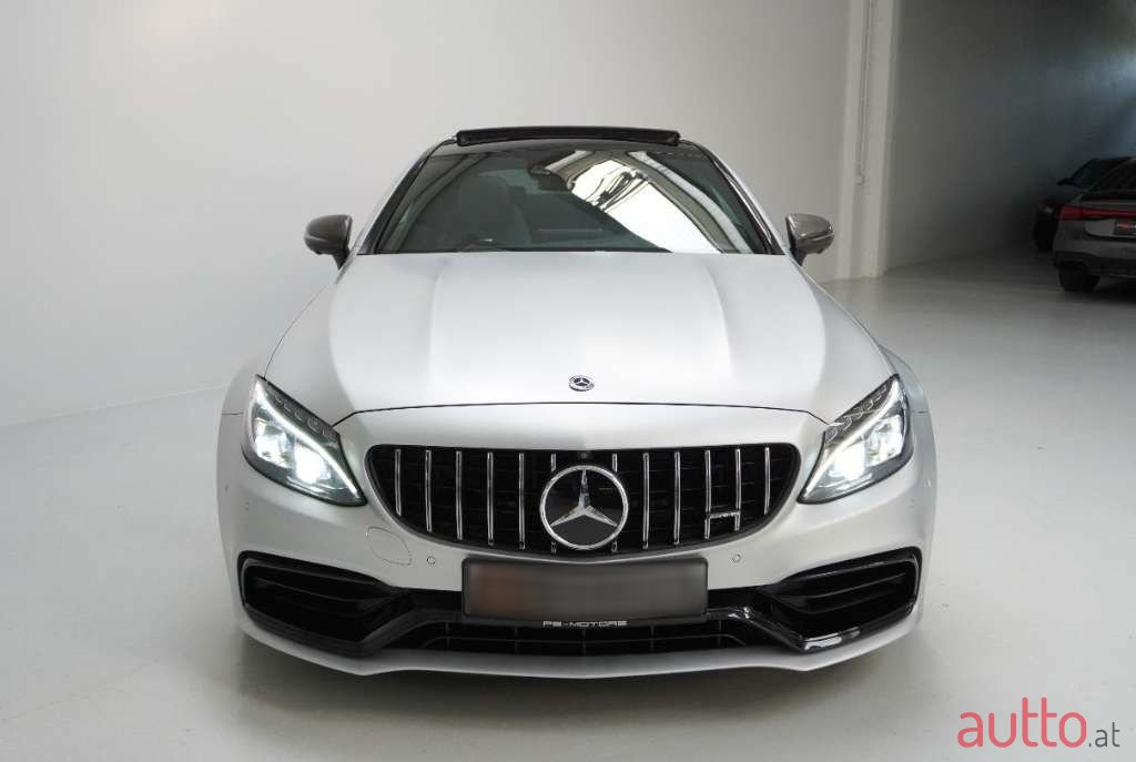 2017' Mercedes-Benz C-Klasse photo #4