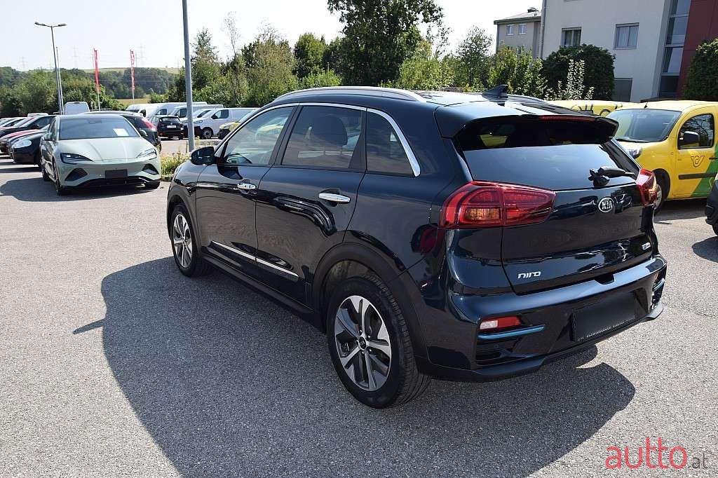 2020' Kia e-Niro photo #4