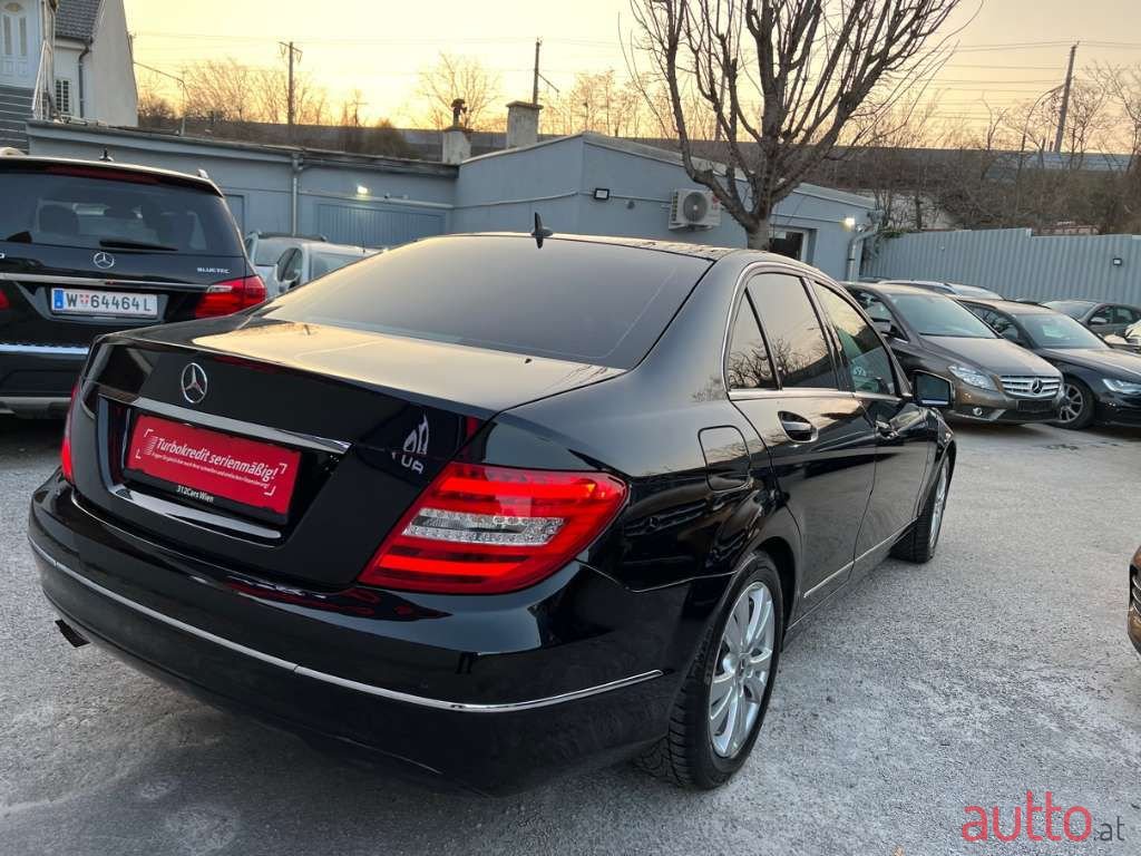 2012' Mercedes-Benz C-Klasse photo #5