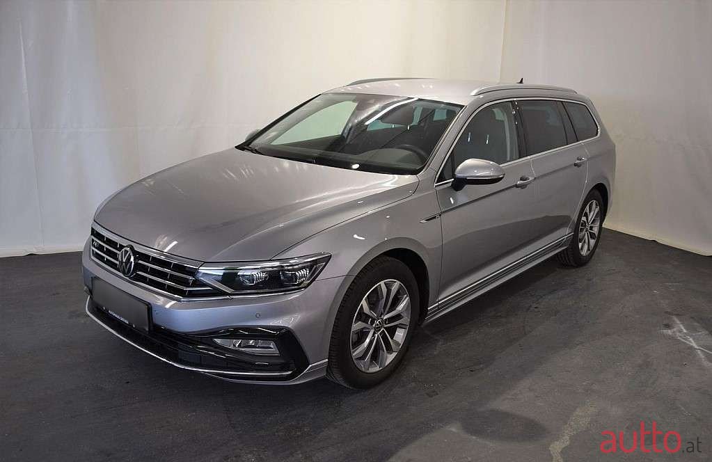 2021' Volkswagen Passat photo #1