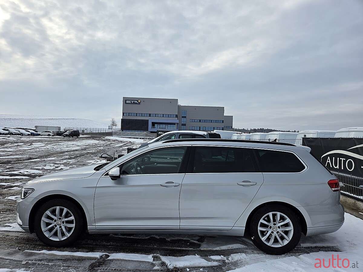 2018' Volkswagen Passat photo #5