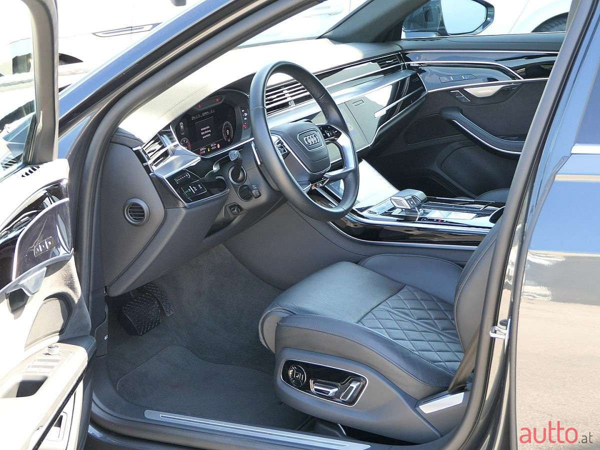2024' Audi A8 photo #6