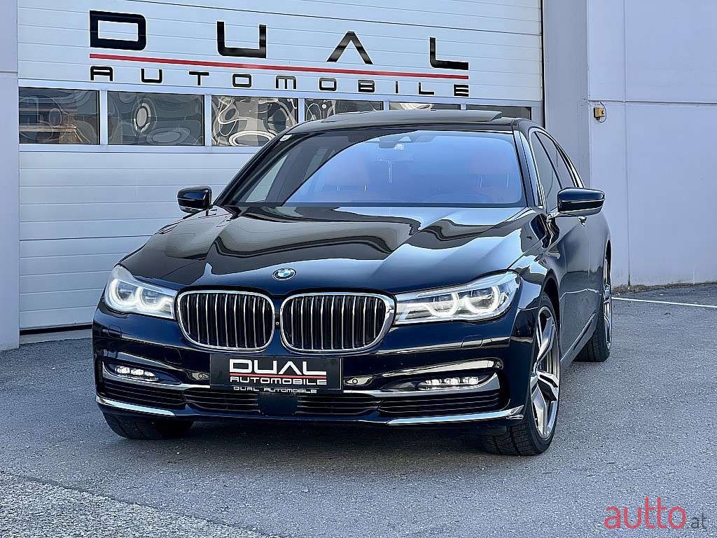 2017' BMW 7Er-Reihe photo #1