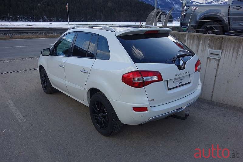 2013' Renault Koleos photo #5