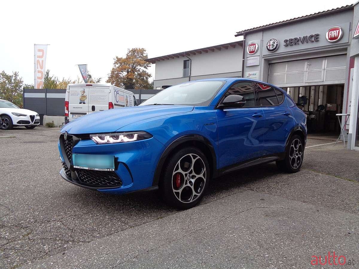 2022' Alfa Romeo Tonale photo #3