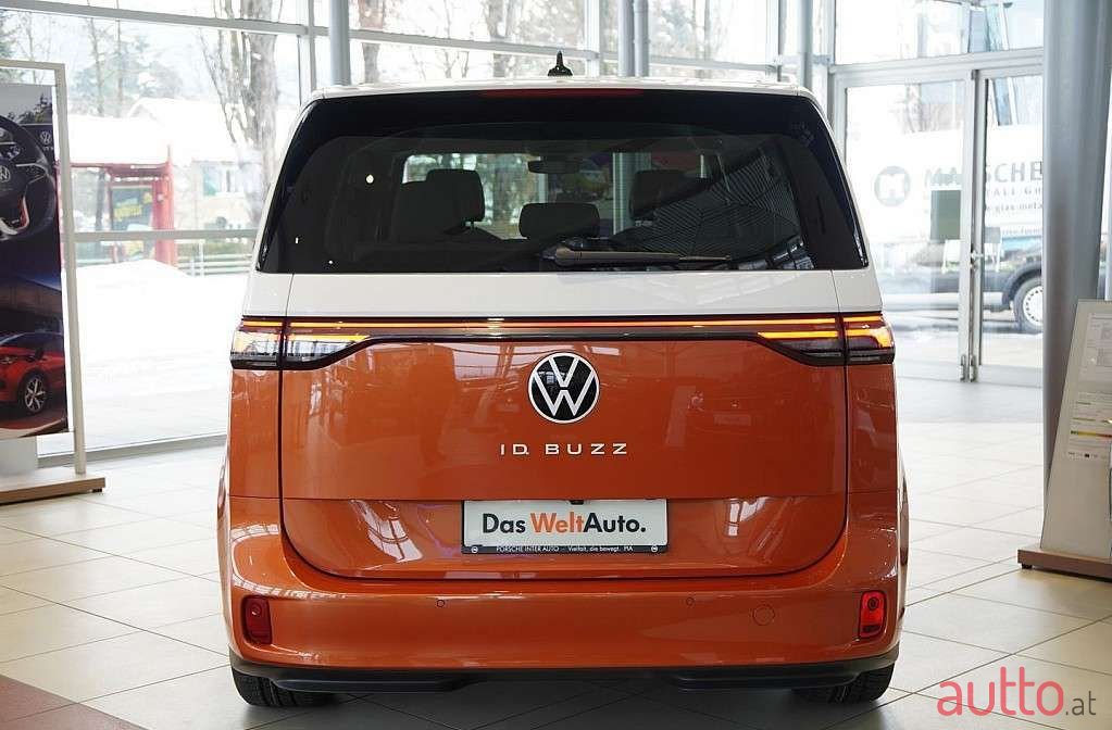 2023' Volkswagen ID. Buzz Pro photo #5