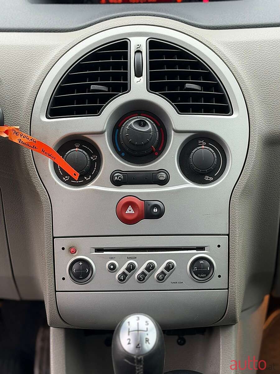 2006' Renault Modus photo #5