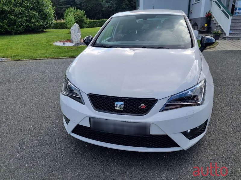 2016' SEAT Ibiza photo #2