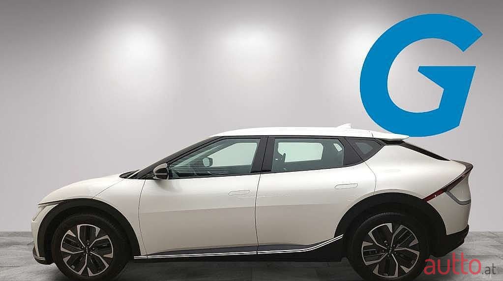 2022' Kia EV6 photo #5