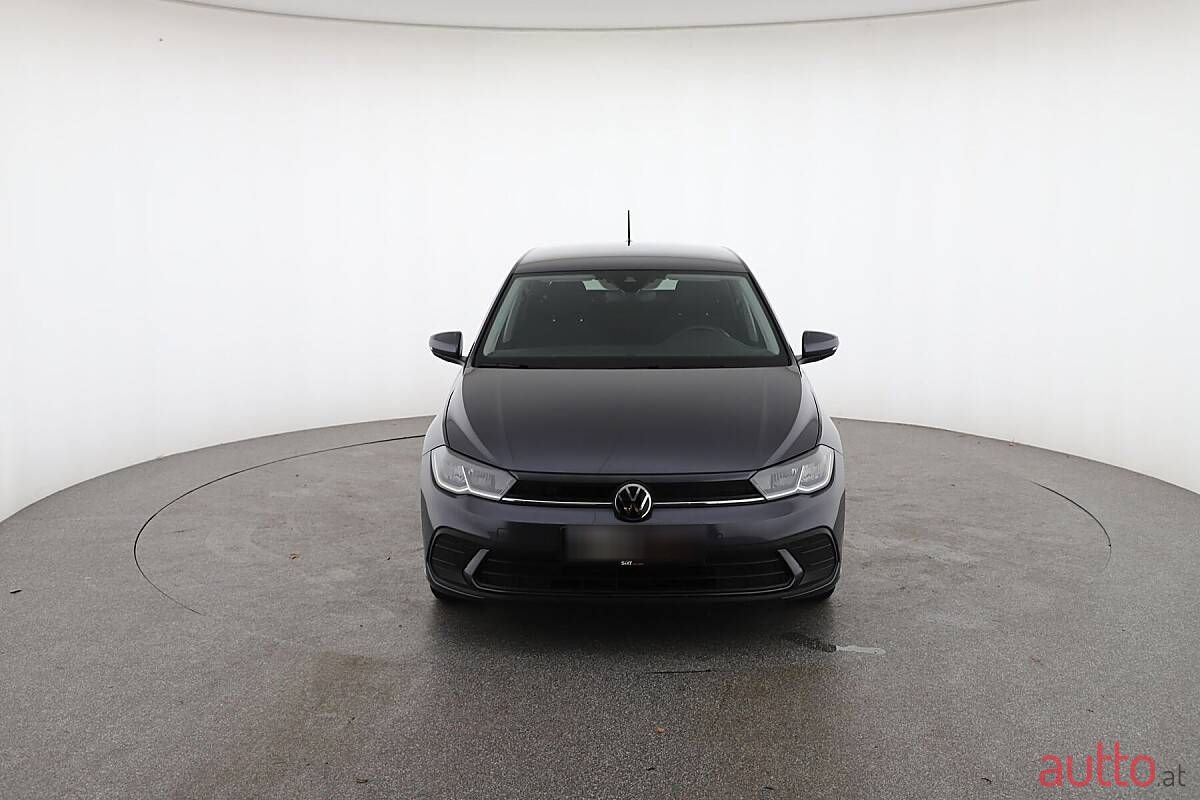2023' Volkswagen Polo photo #2