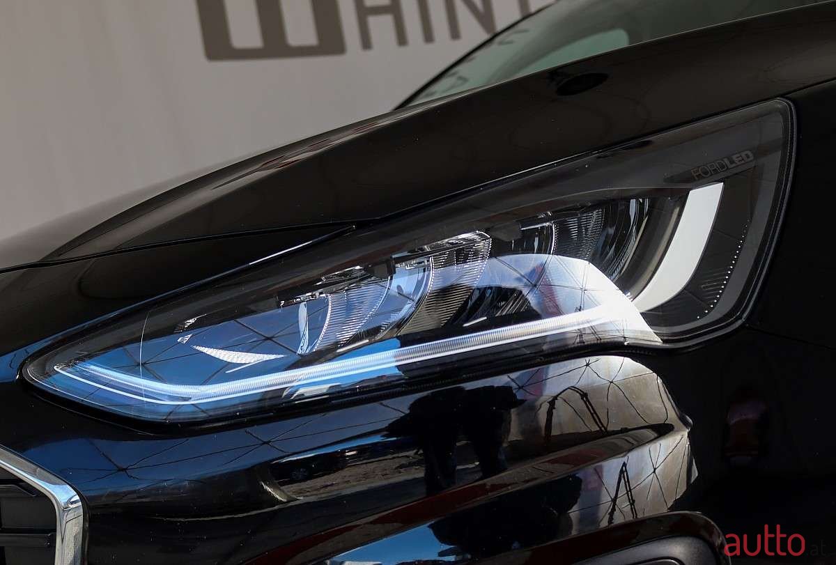 2023' Ford Focus photo #4