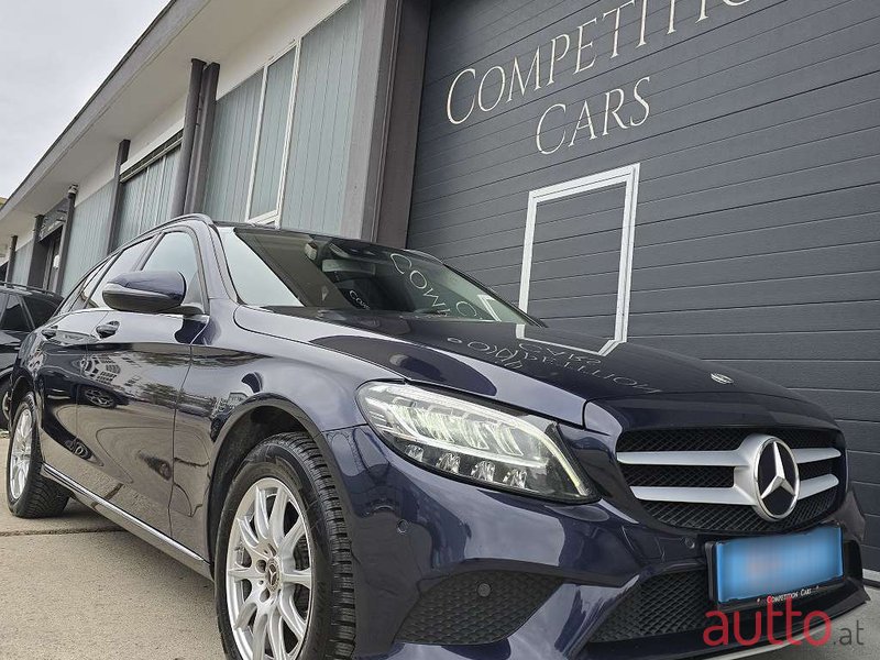 2019' Mercedes-Benz C-Klasse photo #1