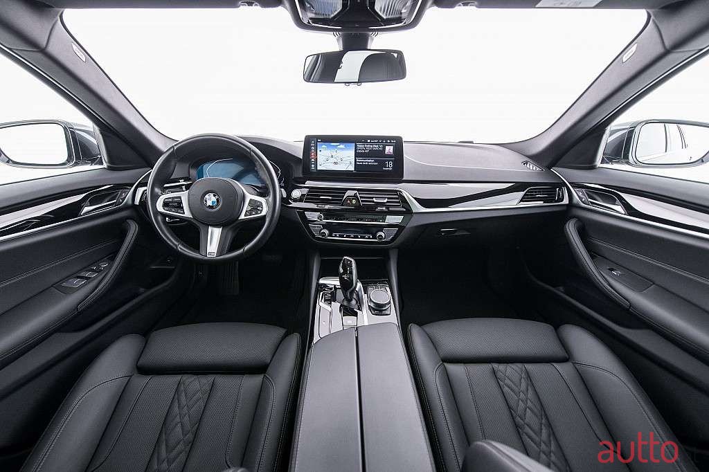2021' BMW 5Er-Reihe photo #4