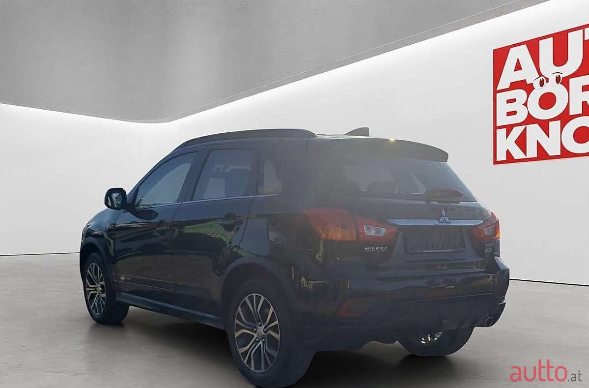 2018' Mitsubishi ASX photo #6