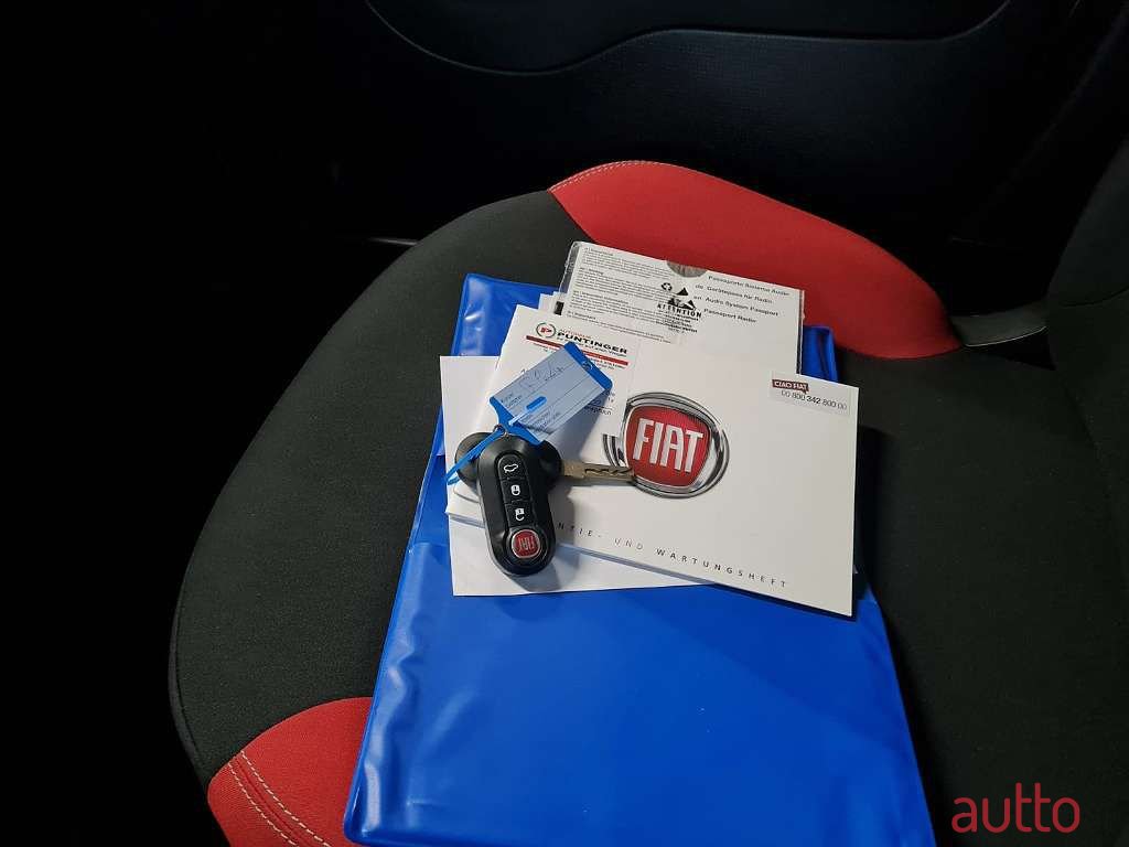 2017' Fiat Panda photo #6