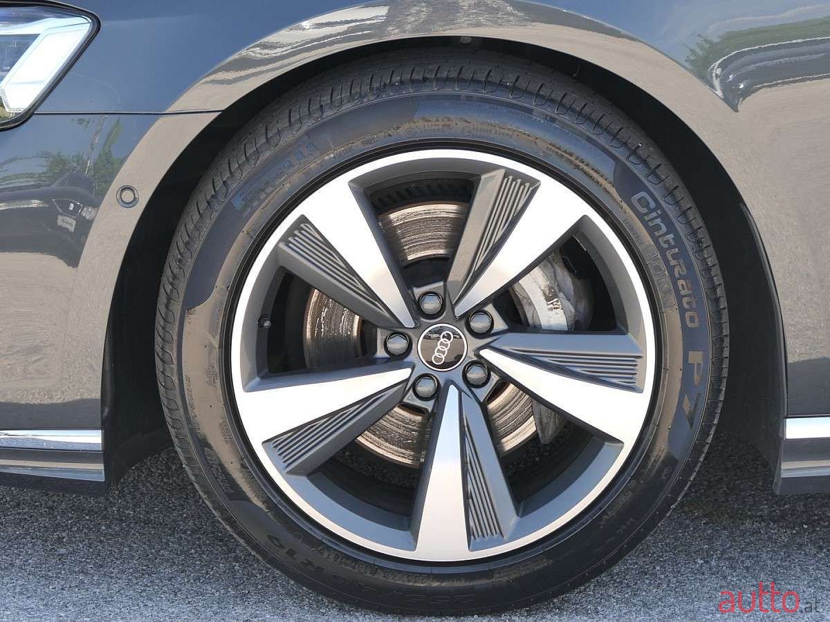 2024' Audi A8 photo #3