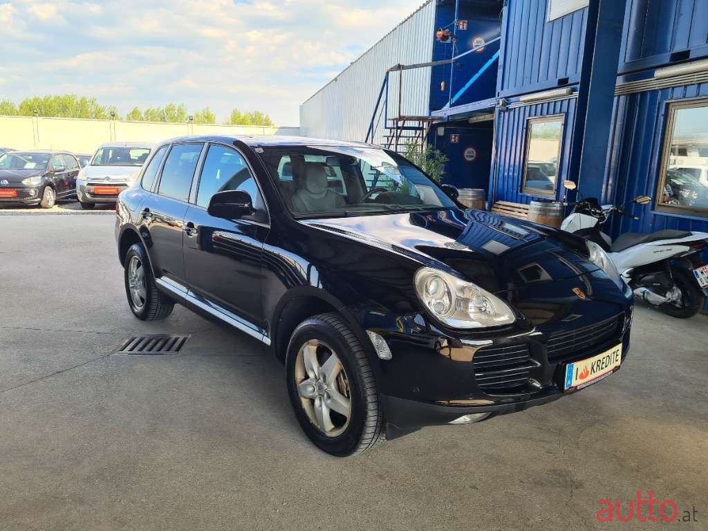 2006' Porsche Cayenne photo #3