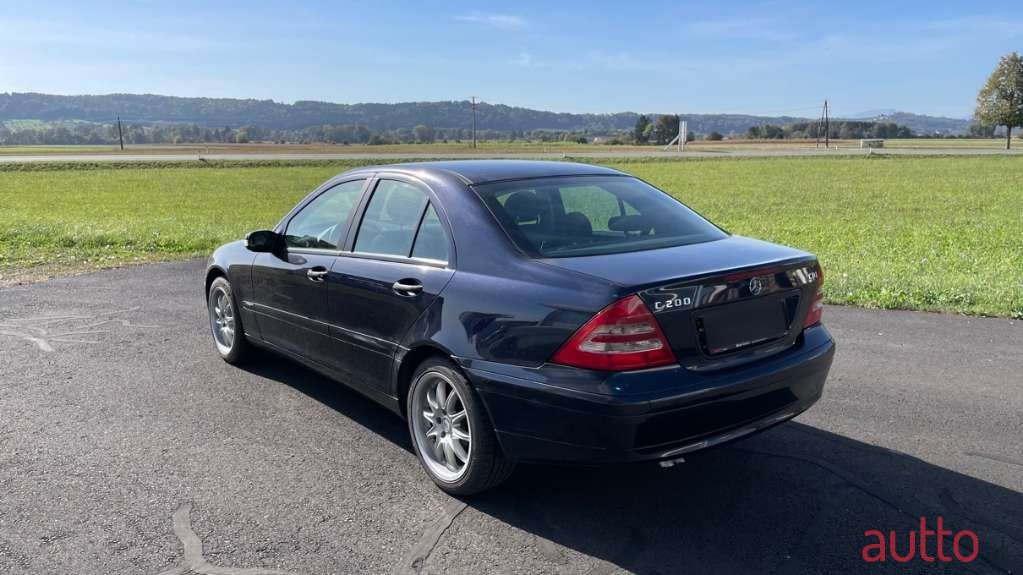 2001' Mercedes-Benz C-Klasse photo #4