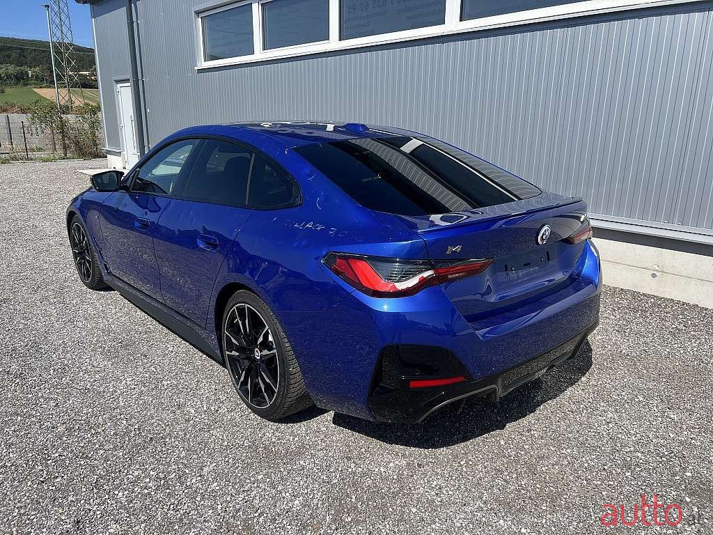 2023' BMW i4 photo #4