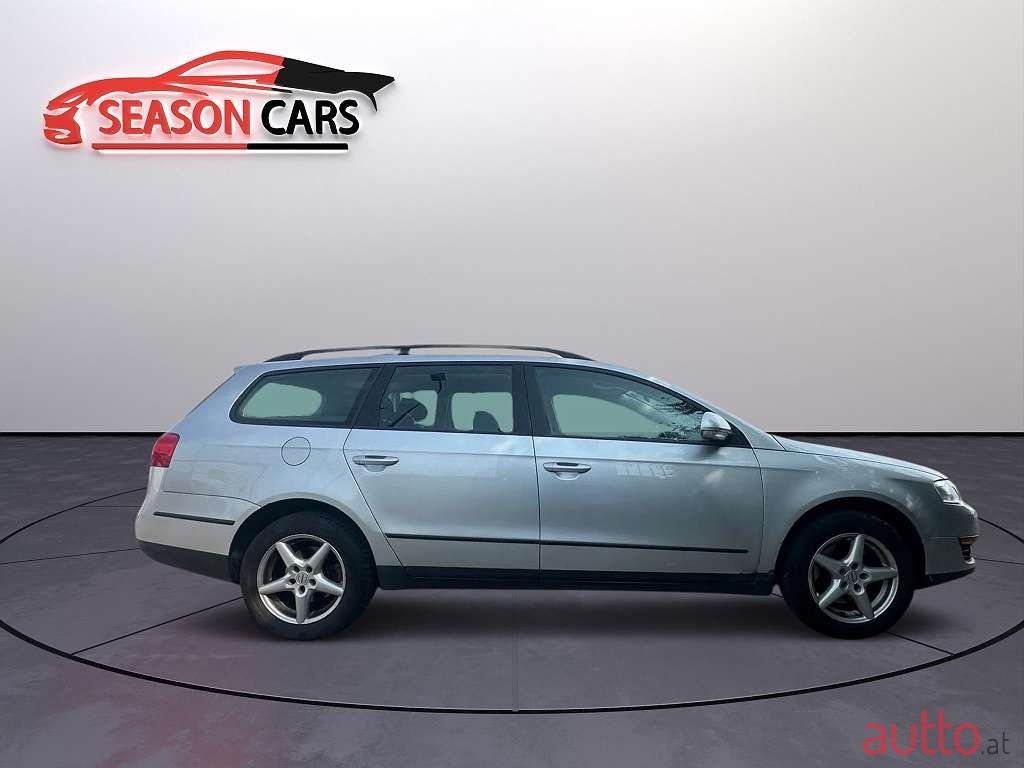 2007' Volkswagen Passat photo #5