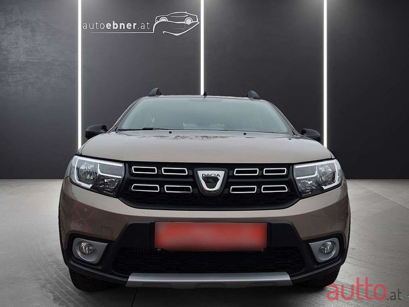 2018' Dacia Sandero photo #2