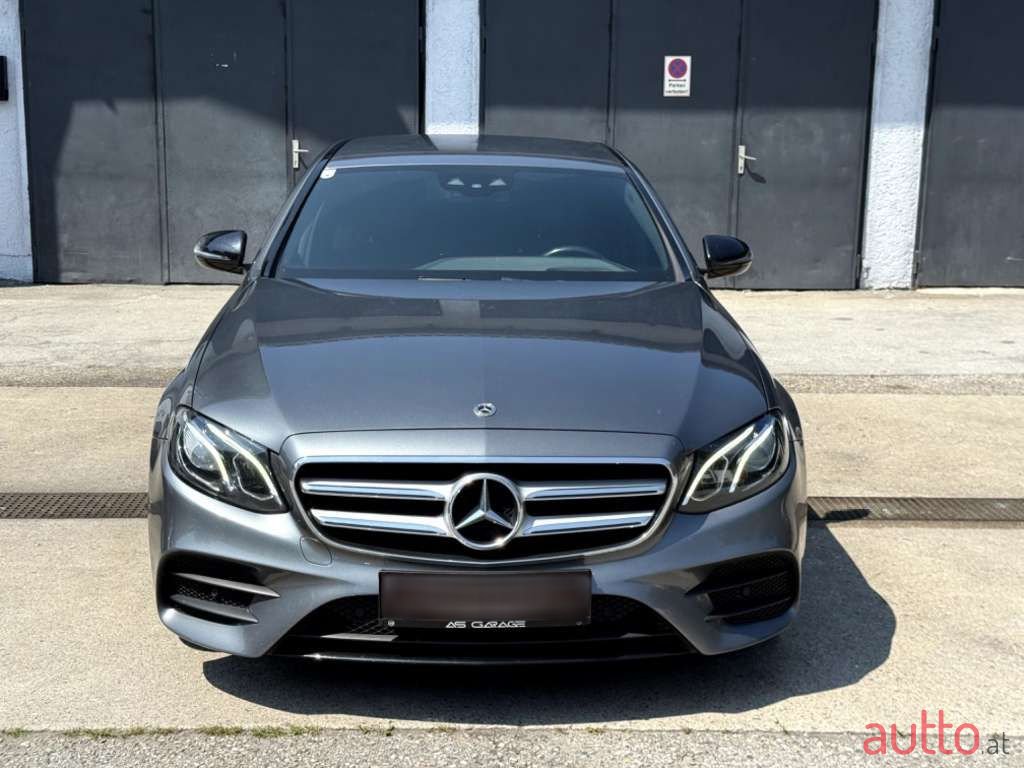 2016' Mercedes-Benz E-Klasse photo #3