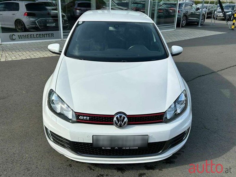 2012' Volkswagen Golf photo #3