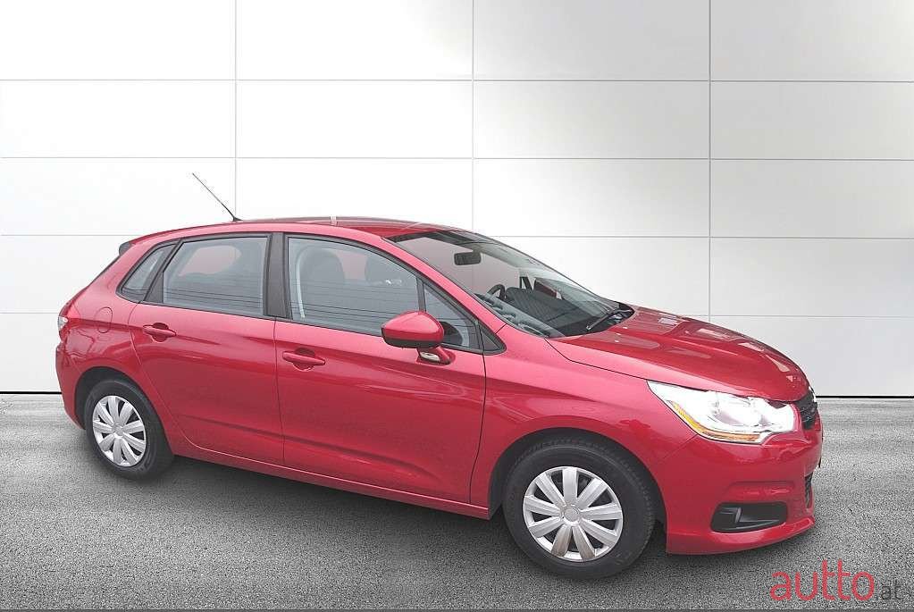 2016' Citroen C4 photo #1