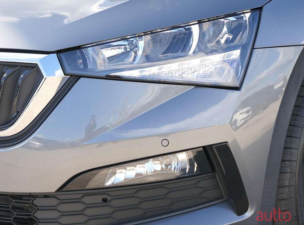 2023' Skoda Scala photo #2