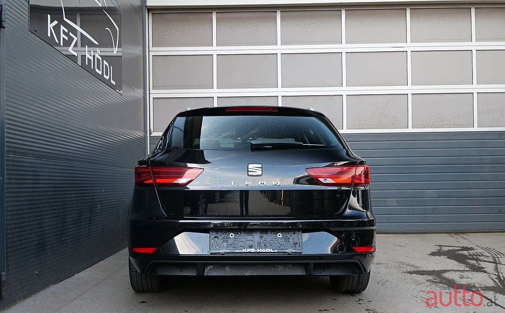 2018' SEAT Leon photo #3