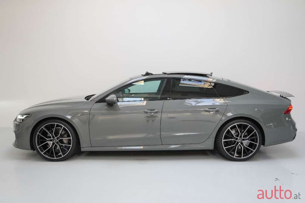 2019' Audi A7 photo #2